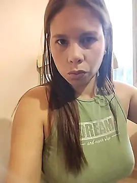 Snapshot of Lara_queenxxx chatting on January 2026 11:25:02 AM Lara queenxxx online show from January 2026 11:25:02 AM