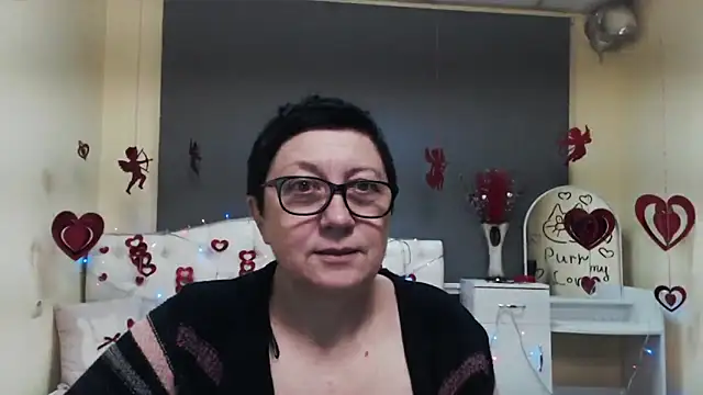 EmilyL0ve online show from February 2026 05:49:02 PM