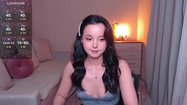 lia hetty online show from March 2025 07:12:01 PM