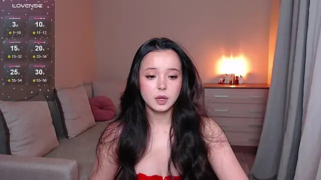 lia hetty online show from November 2025 01:54:02 PM