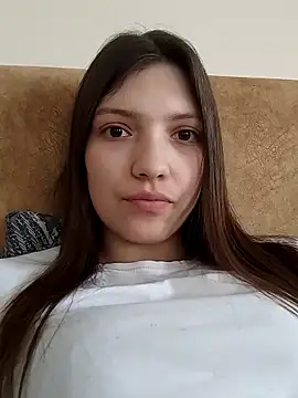 LunaTori456 online show from April 2026 01:58:02 PM