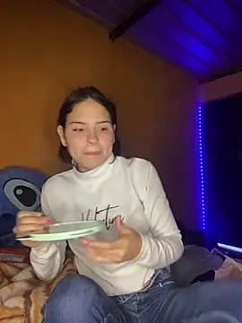 Lariquita online show from February 2026 11:22:01 PM