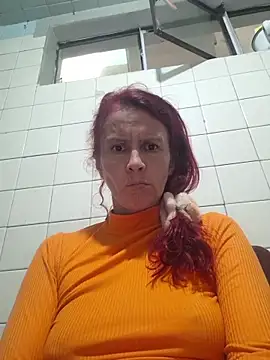 cintia love online show from March 2026 09:54:01 PM