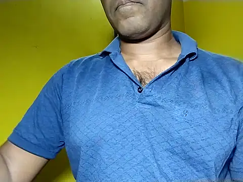 Snapshot of Lucky___05 chatting on February 2026 07:01:01 AM Lucky 05 online show from February 2026 07:01:01 AM