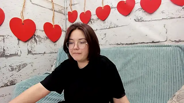 Snapshot of Sweetie_Rozzy chatting on May 2026 01:25:02 AM Sweetie Rozzy online show from May 2026 01:25:02 AM