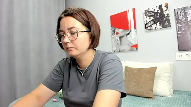 Snapshot of Sweetie_Rozzy chatting on June 2026 01:32:02 AM Sweetie Rozzy online show from June 2026 01:32:02 AM