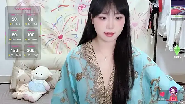 xiaoguai99 online show from May 2026 12:54:02 PM