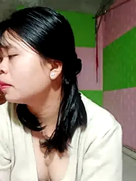 Snapshot of Lucky-cat68 chatting on January 2026 11:42:02 PM Lucky-cat68 online show from January 2026 11:42:02 PM