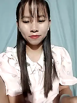 Snapshot of Wily-06 chatting on April 2026 03:20:01 PM Wily-06 online show from April 2026 03:20:01 PM