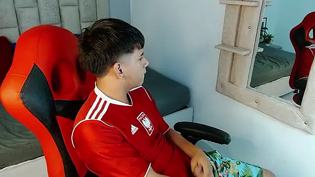 Snapshot of Jay_fox1 chatting on January 2026 05:44:01 AM Jay fox1 online show from January 2026 05:44:01 AM