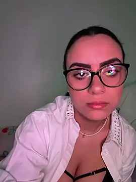 Snapshot of Marisa_ass chatting on February 2026 08:43:01 PM Marisa ass online show from February 2026 08:43:01 PM