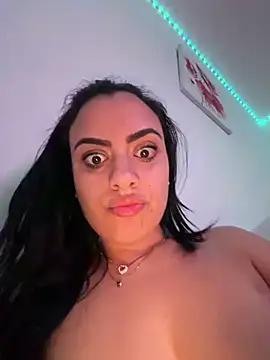 Snapshot of Marisa_ass chatting on April 2026 11:32:02 PM Marisa ass online show from April 2026 11:32:02 PM