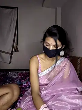 Snapshot of rani_coupleee chatting on April 2026 09:27:01 PM rani coupleee online show from April 2026 09:27:01 PM