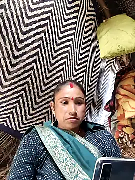 lodhi8080 online show from February 2026 06:18:02 AM