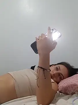 diosa cristal  online show from February 2026 04:31:02 AM