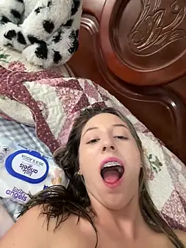 lriana miller online show from April 2026 08:23:01 PM