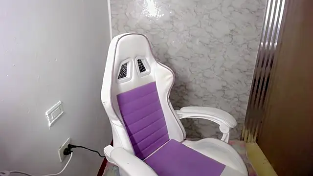 Scarleta01 online show from January 2026 12:55:01 PM