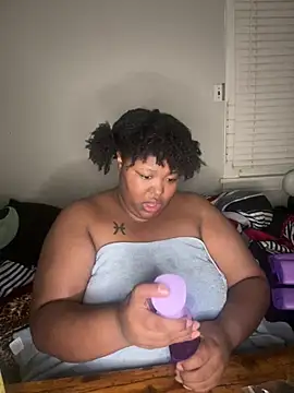 Snapshot of Chocolatebunnyxx96 chatting on April 2026 02:49:02 AM Chocolatebunnyxx96 online show from April 2026 02:49:02 AM