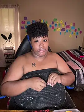 Snapshot of Chocolatebunnyxx96 chatting on May 2026 04:06:02 PM Chocolatebunnyxx96 online show from May 2026 04:06:02 PM