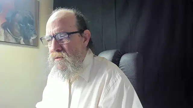 Uncle Hottie online show from January 2026 05:05:01 PM