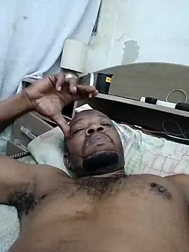 Negaomalinha1 online show from February 2026 06:36:01 PM