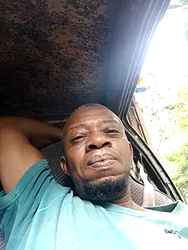 Negaomalinha1 online show from February 2026 02:25:02 PM