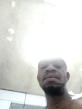 Negaomalinha1 online show from March 2026 04:06:01 AM