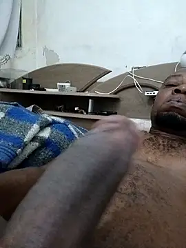 Negaomalinha1 online show from April 2026 07:49:01 PM