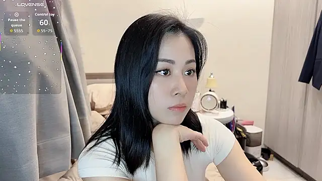 Snapshot of BabyOneDaily chatting on May 2026 11:04:01 AM BabyOneDaily online show from May 2026 11:04:01 AM