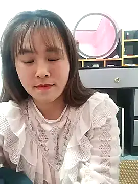 Sexy-girl123 online show from April 2026 02:04:02 PM