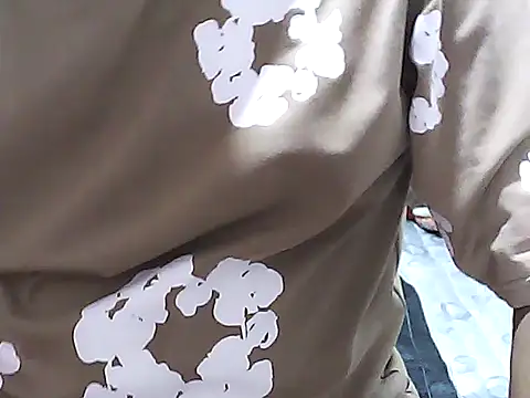 Ellatin15 online show from March 2026 10:55:02 AM