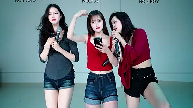 Snapshot of QIANXI_004 chatting on March 2026 11:58:01 AM QIANXI 004 online show from March 2026 11:58:01 AM