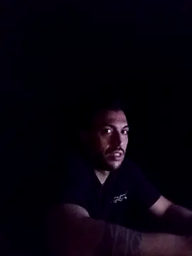 Mariorossi33 online show from May 2026 06:57:01 PM