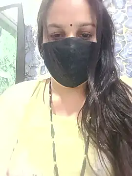 Snapshot of 01Roshani chatting on May 2026 11:51:02 AM 01Roshani online show from May 2026 11:51:02 AM