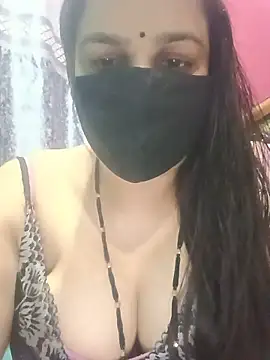 Snapshot of 01Roshani chatting on May 2026 09:49:01 AM 01Roshani online show from May 2026 09:49:01 AM