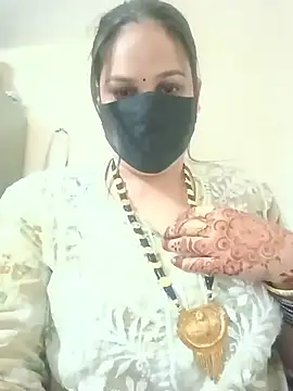 Snapshot of 01Roshani chatting on May 2026 08:49:02 PM 01Roshani online show from May 2026 08:49:02 PM