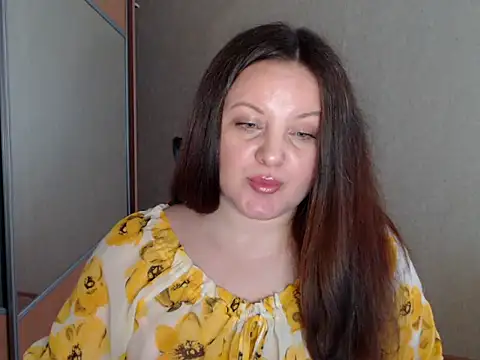 Sabrina Weaver online show from April 2026 09:32:02 AM