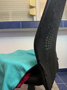 Snapshot of amonyak93 chatting on March 2026 10:27:02 PM amonyak93 online show from March 2026 10:27:02 PM