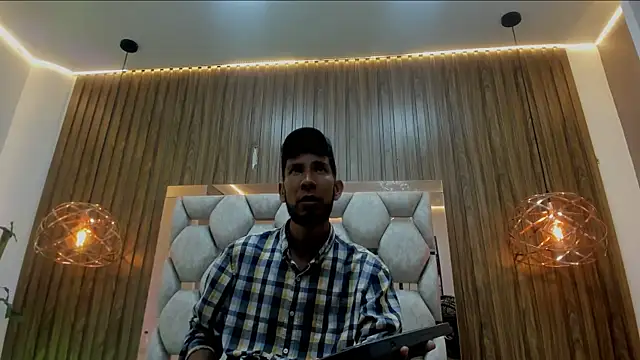 Snapshot of james__walsh chatting on February 2026 07:47:02 PM james walsh online show from February 2026 07:47:02 PM