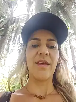 Monita Med online show from April 2026 05:02:02 PM