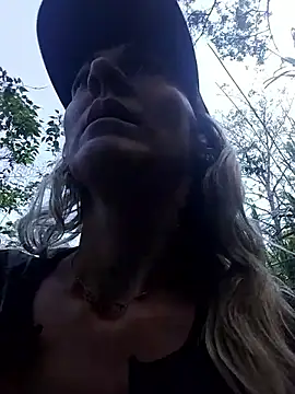 Monita Med online show from April 2026 01:49:02 PM