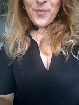 Snapshot of millfka chatting on February 2026 12:52:02 PM millfka online show from February 2026 12:52:02 PM