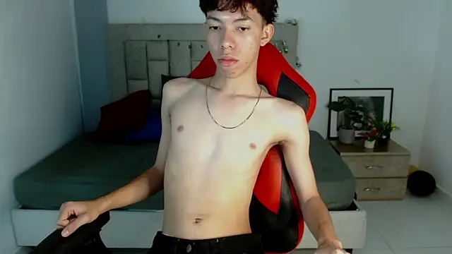 Snapshot of Nico__fox123 chatting on January 2026 05:37:01 PM Nico fox123 online show from January 2026 05:37:01 PM