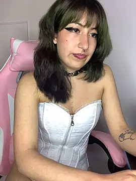 Snapshot of SweetMilly chatting on February 2026 02:53:01 AM SweetMilly online show from February 2026 02:53:01 AM