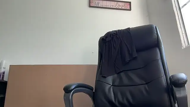 enyel 100 online show from January 2026 01:13:02 PM