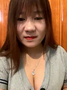 Snapshot of Liness101 chatting on January 2026 02:28:02 AM Liness101 online show from January 2026 02:28:02 AM