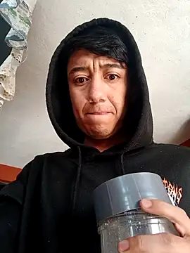 Hxzelmxnix online show from January 2026 07:06:02 PM