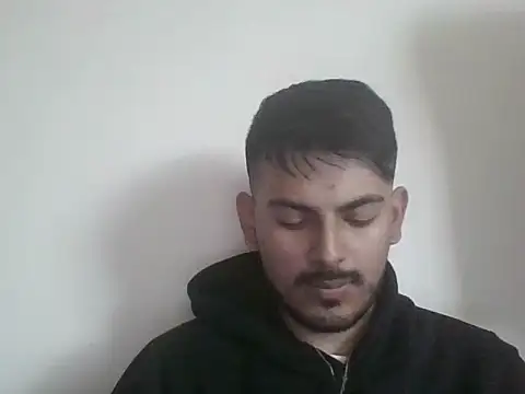 Mateotubbe online show from June 2026 10:25:02 PM
