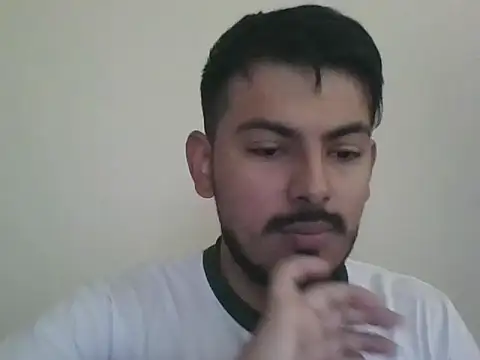 Mateotubbe online show from July 2026 04:09:01 PM