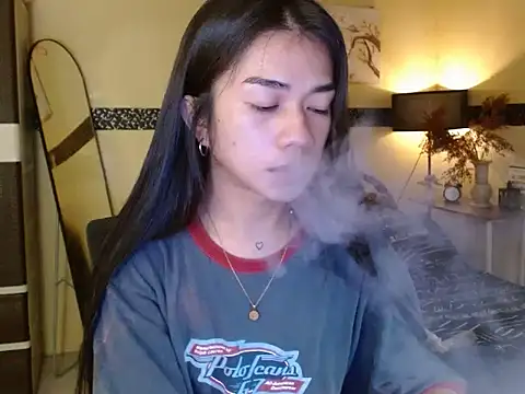 Snapshot of EnviousMaddie chatting on February 2026 03:06:01 PM EnviousMaddie online show from February 2026 03:06:01 PM